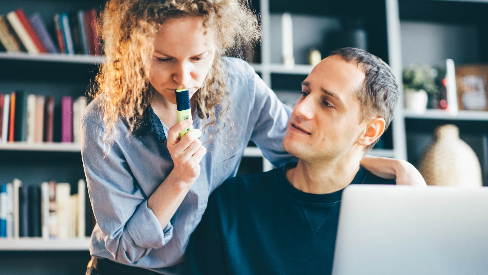 Hybrid working: how to manage people at a distance