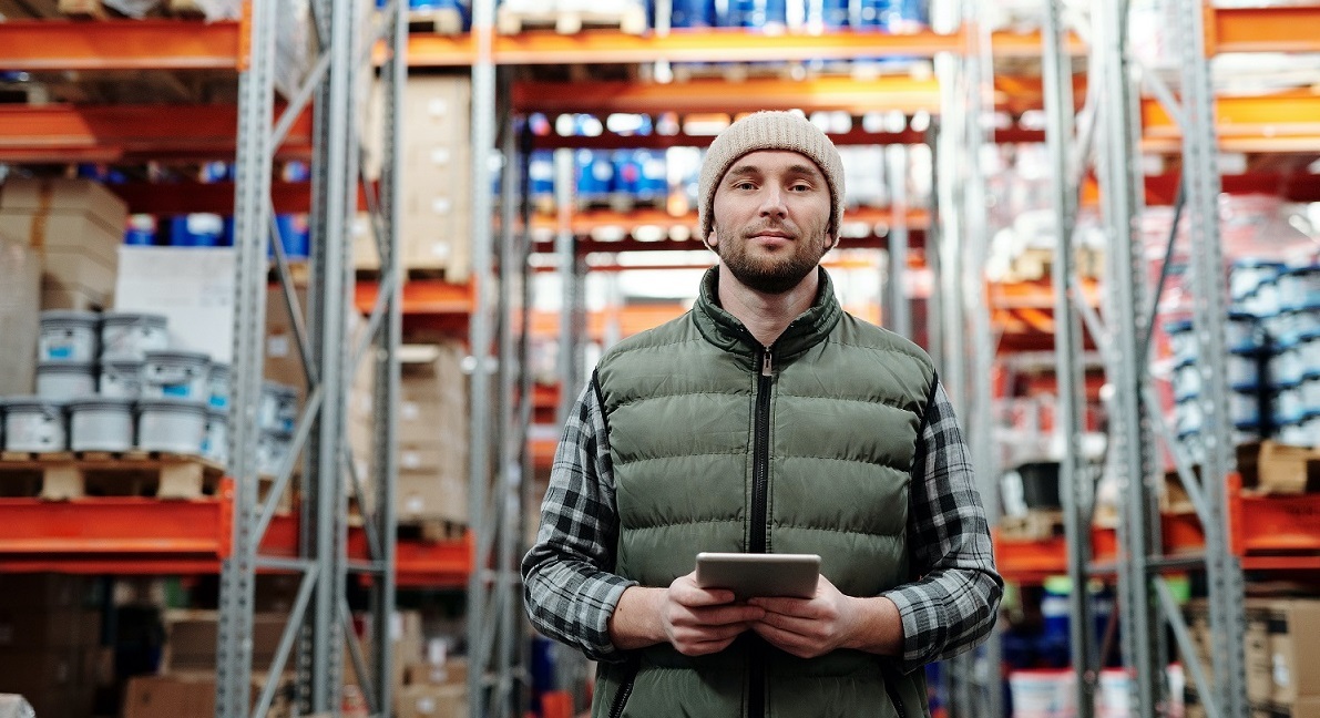 4 tips for attracting & retaining logistics talent