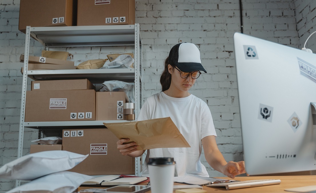 How to land your first job in logistics & transport