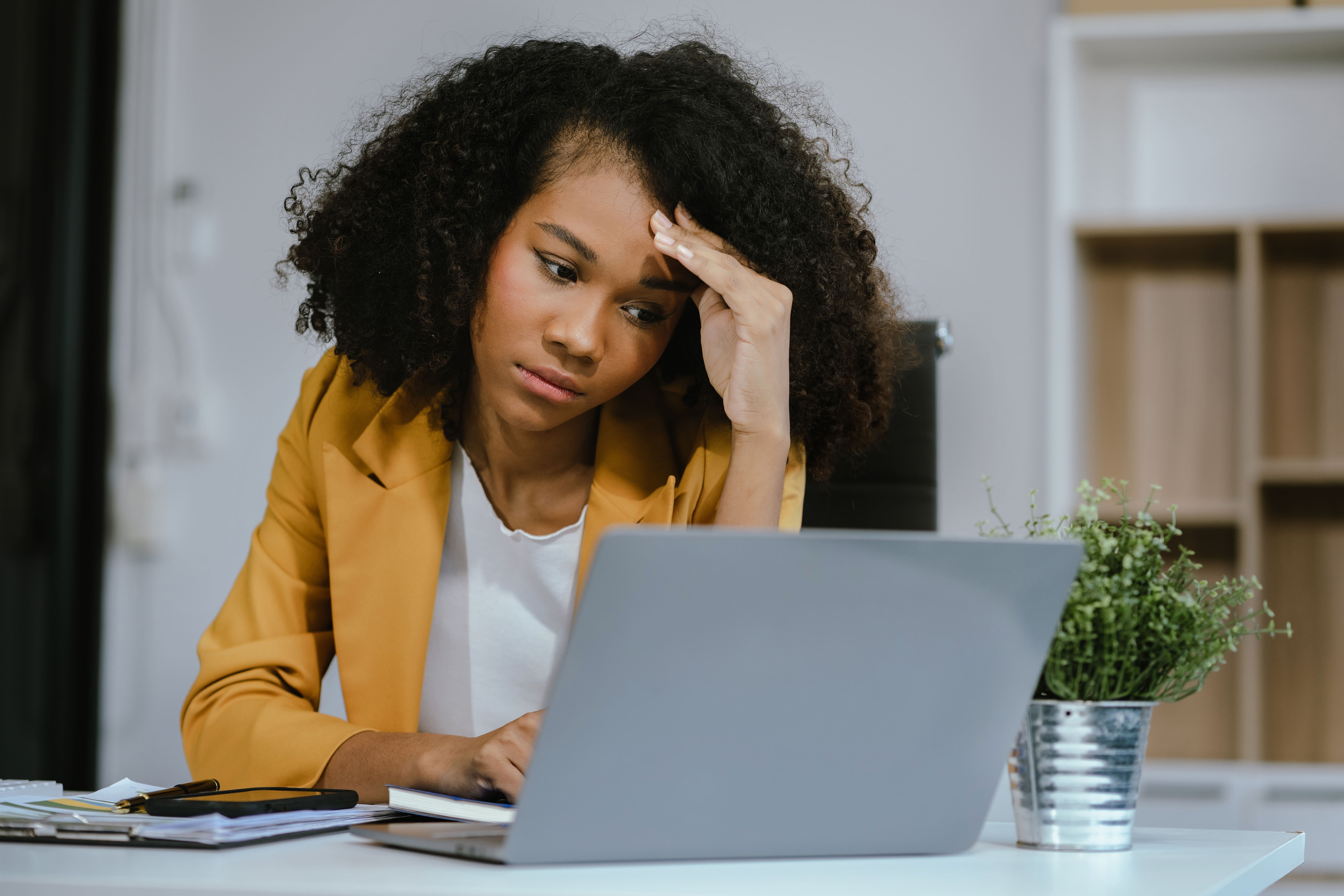 How to Manage Underperforming Staff